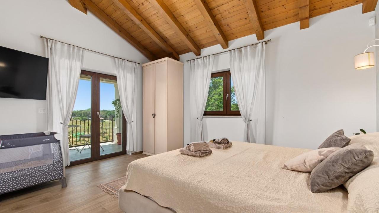 Villa Campagna Galižana Exteriör bild