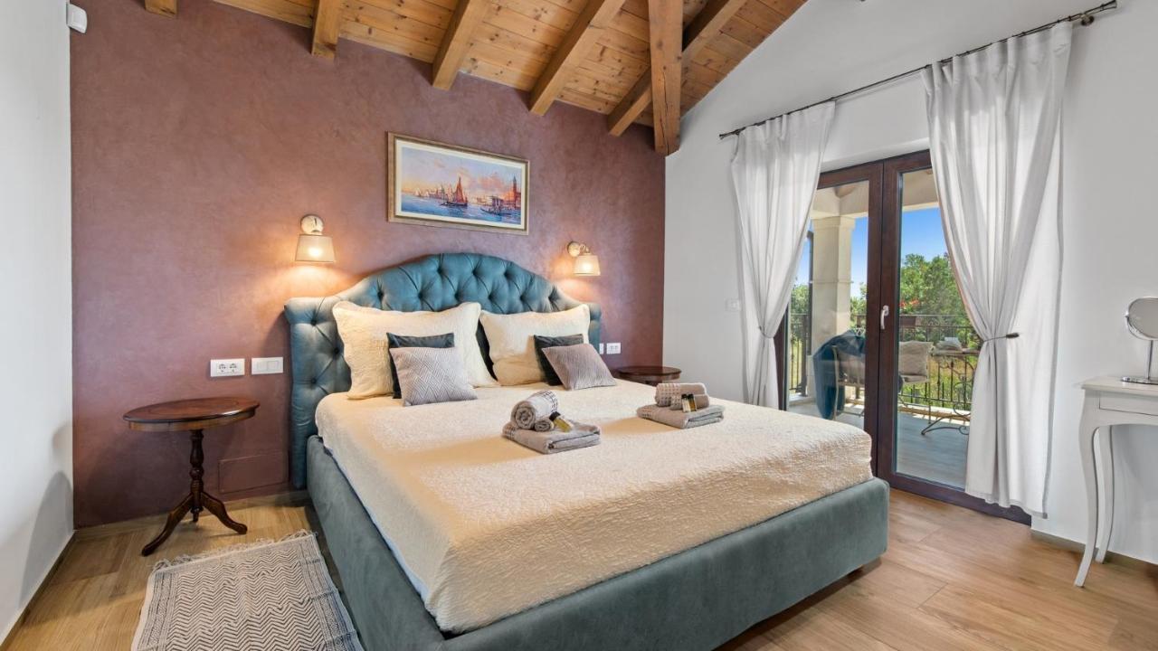 Villa Campagna Galižana Exteriör bild